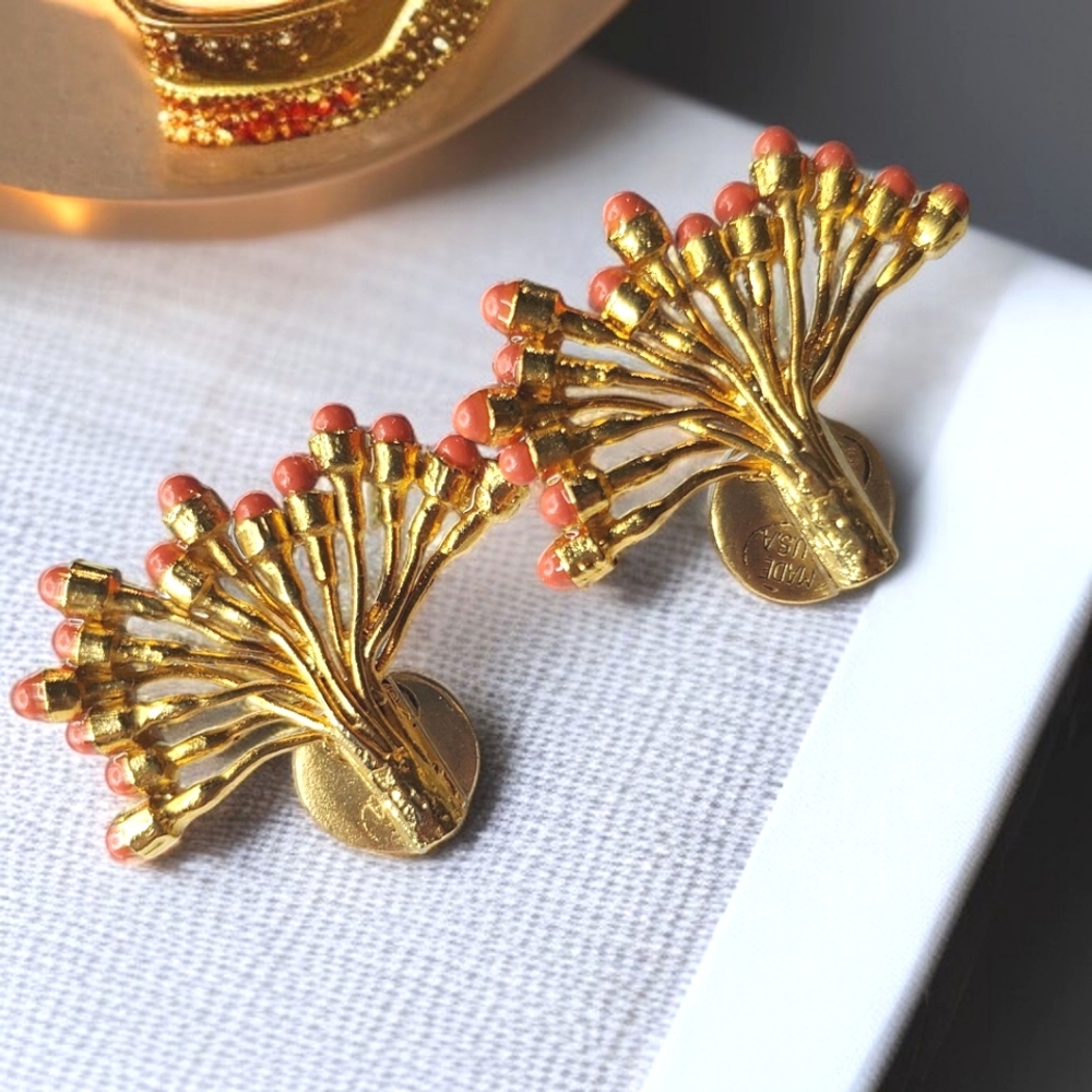 New $150 KENNETH LANE Coral Sea Fan Earrings